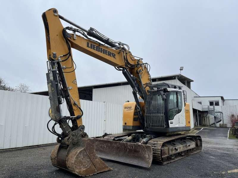 Liebherr R926 COMPACT - Crawler excavator: picture 3 Liebherr R926 COMPACT - Crawler excavator: picture 3