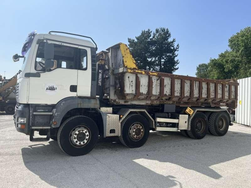 MAN TGA 35.440 8X4 - Hook lift truck: picture 3 MAN TGA 35.440 8X4 - Hook lift truck: picture 3