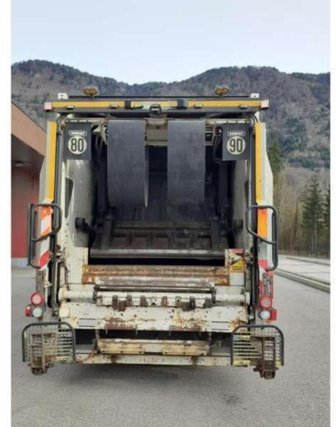 Renault D WIDE - Refuse truck: picture 4 Renault D WIDE - Refuse truck: picture 4