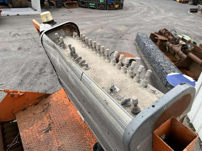 Asphalt machine Renault PREMIUM 370-26: picture 48