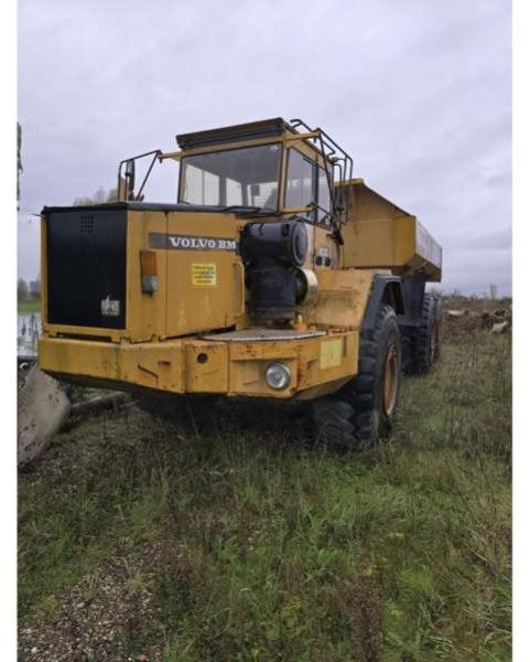 Articulated dump truck Volvo A35 6X6: picture 6