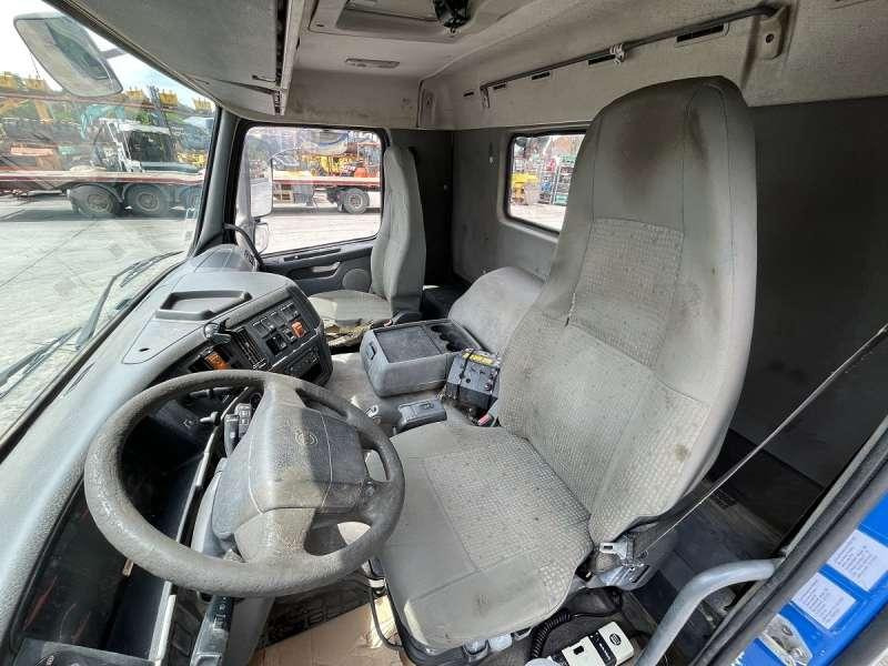 Hook lift truck Volvo Camion Ampliroll FM12 - 340: picture 49 Hook lift truck Volvo Camion Ampliroll FM12 - 340: picture 49