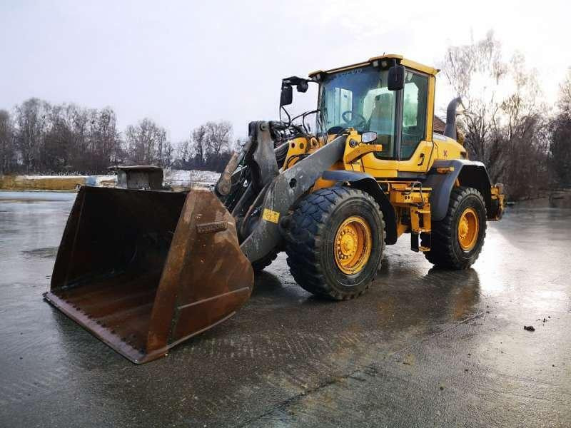 Volvo L70G - Wheel loader: picture 2 Volvo L70G - Wheel loader: picture 2