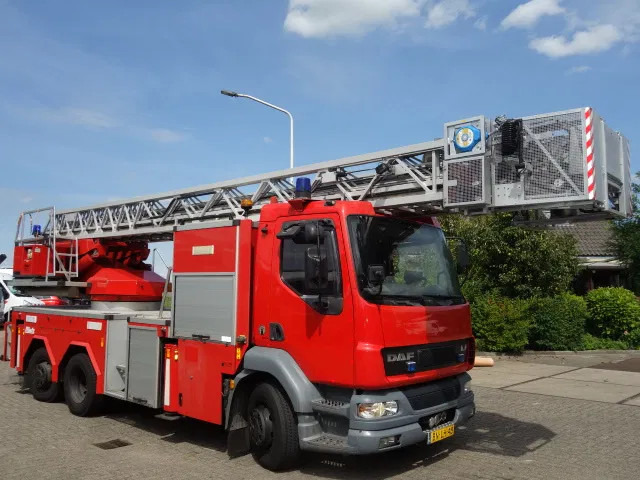 DAF LF 55.250 METZ 30 meter - Fire engine: picture 4 DAF LF 55.250 METZ 30 meter - Fire engine: picture 4