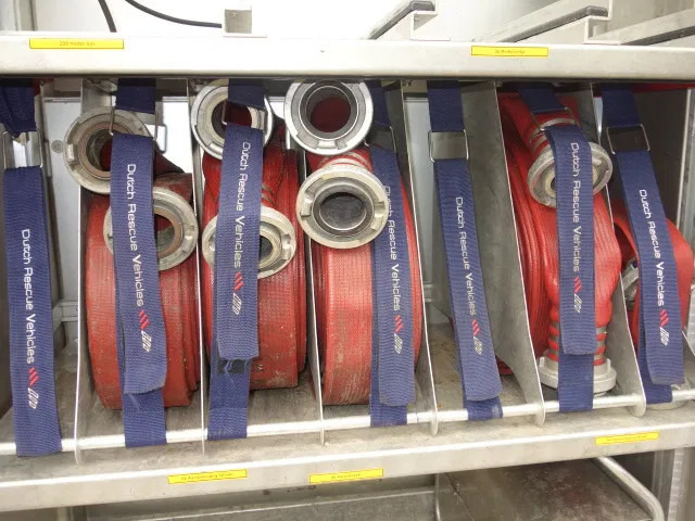 MAN TGM 15.250 FIRE TRUCK,2000 LITER TANK, FOAM TANK, AIRCO,WITH EQUIPMENT - Fire engine: picture 4 MAN TGM 15.250 FIRE TRUCK,2000 LITER TANK, FOAM TANK, AIRCO,WITH EQUIPMENT - Fire engine: picture 4