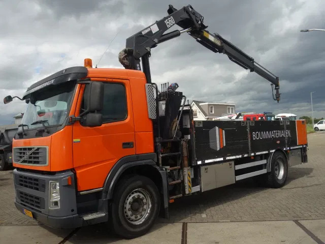 Crane truck Volvo FM 310 hmf15 ton crane: picture 17