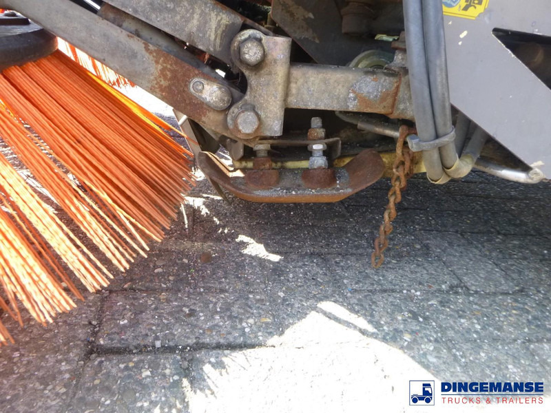 Road sweeper Applied sweeper Green machine 636: picture 14