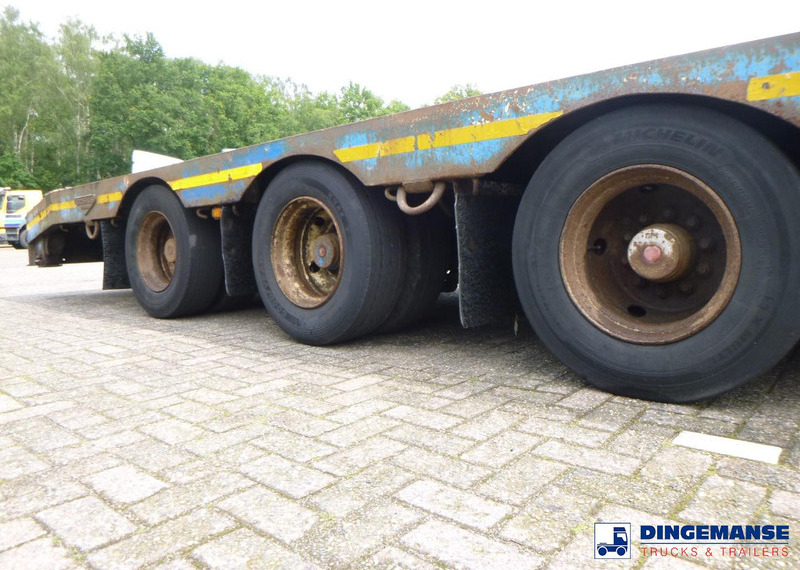 Low loader semi-trailer Broshuis 3-axle semi-lowbed trailer 45 t / extendable: picture 6 Low loader semi-trailer Broshuis 3-axle semi-lowbed trailer 45 t / extendable: picture 6