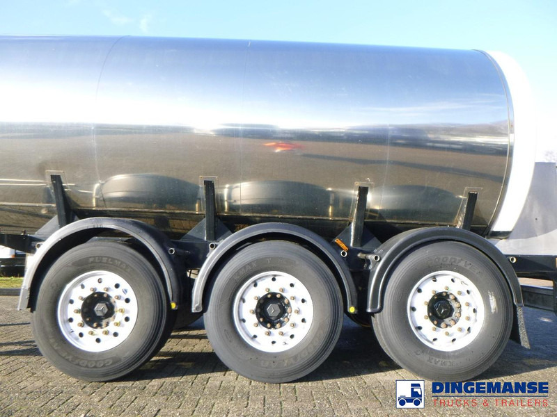 Clayton Food tank inox 30 m3 / 1 comp - Tanker semi-trailer: picture 5 Clayton Food tank inox 30 m3 / 1 comp - Tanker semi-trailer: picture 5
