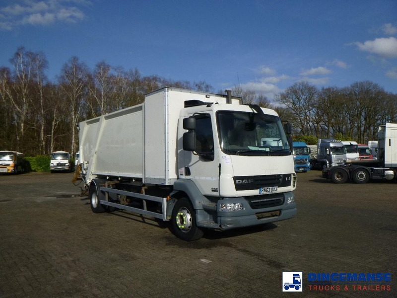 DAF LF 55.220 4X2 RHD Farid refuse truck - Refuse truck: picture 2 DAF LF 55.220 4X2 RHD Farid refuse truck - Refuse truck: picture 2