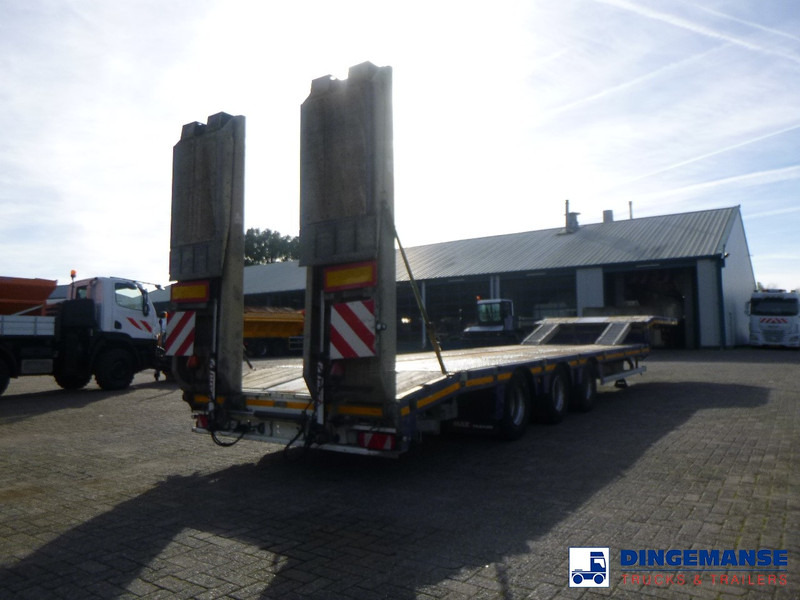 Faymonville 3-axle semi-lowbed trailer 50T + ramps - Low loader semi-trailer: picture 4 Faymonville 3-axle semi-lowbed trailer 50T + ramps - Low loader semi-trailer: picture 4