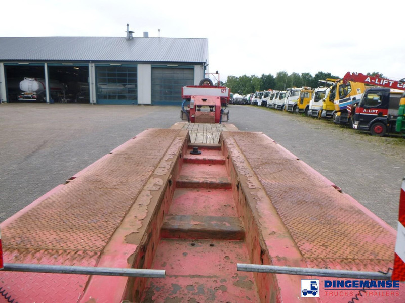 Leasing of Faymonville 4-axle lowbed trailer 88t STBZ-4AV Faymonville 4-axle lowbed trailer 88t STBZ-4AV: picture 16 Leasing of Faymonville 4-axle lowbed trailer 88t STBZ-4AV Faymonville 4-axle lowbed trailer 88t STBZ-4AV: picture 16