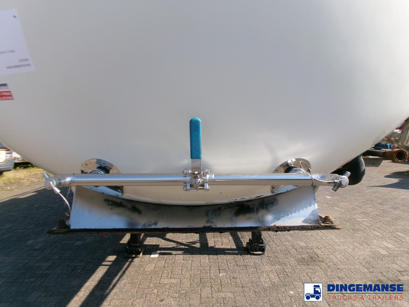Feldbinder Chemical tank (non-ADR) inox 30 m3 / 1 comp + pump - Tanker semi-trailer: picture 5 Feldbinder Chemical tank (non-ADR) inox 30 m3 / 1 comp + pump - Tanker semi-trailer: picture 5
