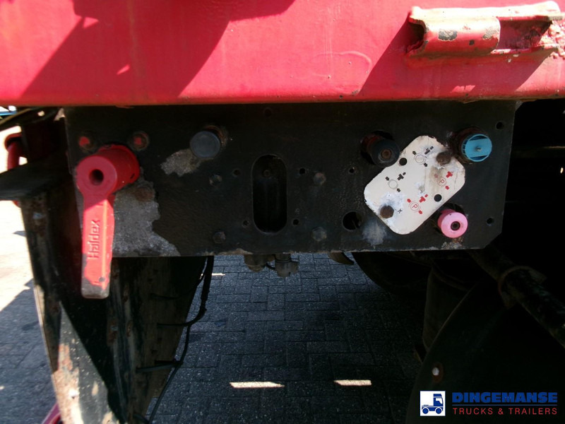Fruehauf 3-axle platform trailer + Atlas 3008 crane - Dropside/ Flatbed semi-trailer: picture 5 Fruehauf 3-axle platform trailer + Atlas 3008 crane - Dropside/ Flatbed semi-trailer: picture 5
