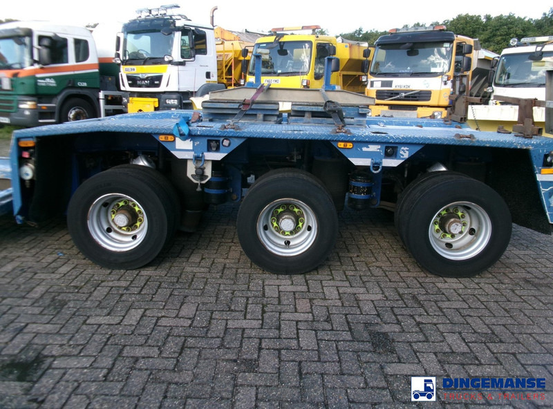Goldhofer 3-axle lowbed trailer STZ-V 3-33/80A 56 t / ext. 13.6 m - Low loader semi-trailer: picture 5 Goldhofer 3-axle lowbed trailer STZ-V 3-33/80A 56 t / ext. 13.6 m - Low loader semi-trailer: picture 5