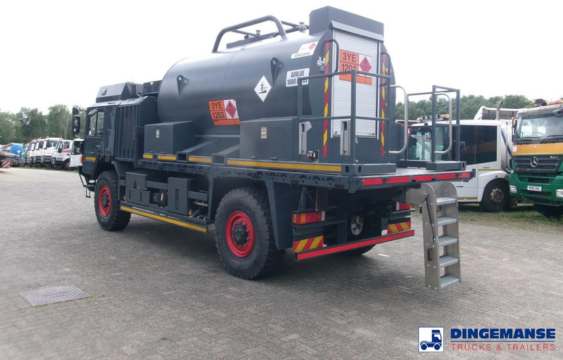 MAN HX 18.330 4X4 RHD fuel tank 5.5 m3 - Tanker truck: picture 4 MAN HX 18.330 4X4 RHD fuel tank 5.5 m3 - Tanker truck: picture 4