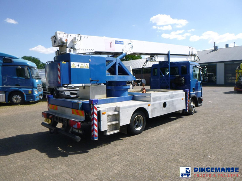 MAN TGL 7.180 4x2 + Klaas K25-30 crane - Crane truck: picture 4 MAN TGL 7.180 4x2 + Klaas K25-30 crane - Crane truck: picture 4