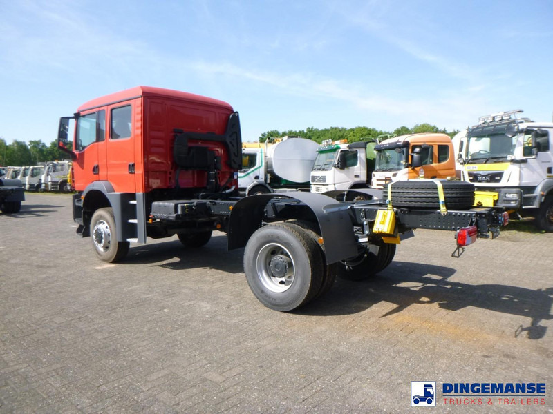 MAN TGM 18.320 4x4 BB chassis / new/unused - Cab chassis truck: picture 3 MAN TGM 18.320 4x4 BB chassis / new/unused - Cab chassis truck: picture 3