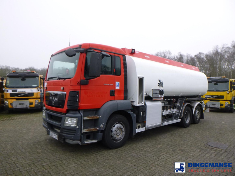 MAN TGS 26.320 6X2 RHD fuel tank 20 m3 / 4 comp - Tanker truck: picture 1 MAN TGS 26.320 6X2 RHD fuel tank 20 m3 / 4 comp - Tanker truck: picture 1