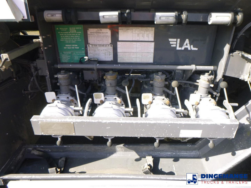 MAN TGS 26.320 6X2 RHD fuel tank 20 m3 / 4 comp - Tanker truck: picture 5 MAN TGS 26.320 6X2 RHD fuel tank 20 m3 / 4 comp - Tanker truck: picture 5