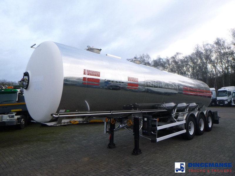 Magyar Food tank inox 29 m3 / 4 comp - Tanker semi-trailer: picture 1 Magyar Food tank inox 29 m3 / 4 comp - Tanker semi-trailer: picture 1