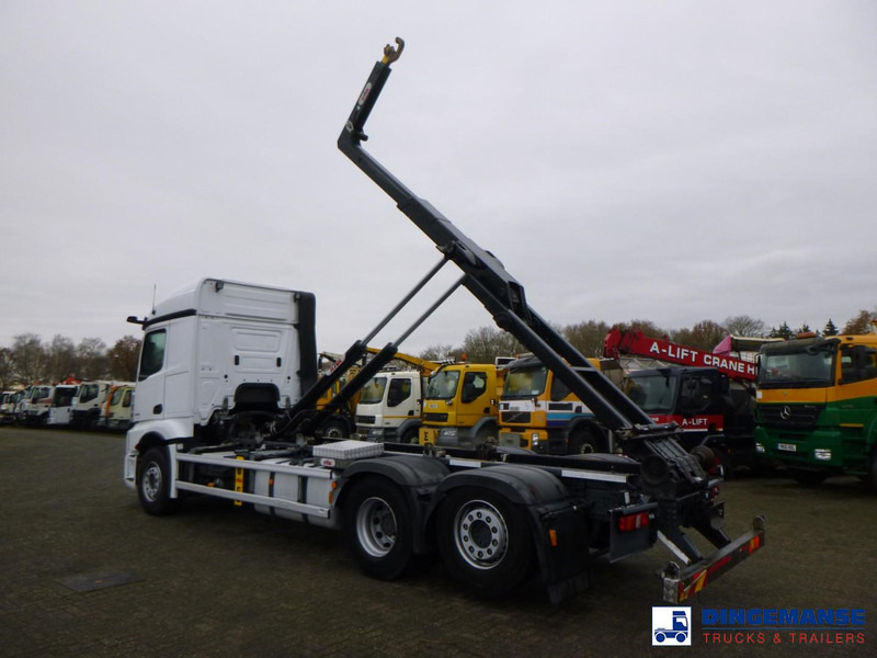 Mercedes-Benz Actros 2843 6x2 Hyva container hook 20t - Hook lift truck: picture 3 Mercedes-Benz Actros 2843 6x2 Hyva container hook 20t - Hook lift truck: picture 3
