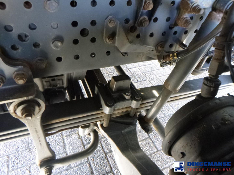 Vacuum truck Mercedes-Benz Antos 1842 4x2 RHD Saugbagger / vacuum excavator: picture 13 Vacuum truck Mercedes-Benz Antos 1842 4x2 RHD Saugbagger / vacuum excavator: picture 13