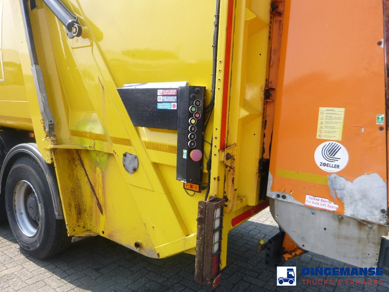 Refuse truck Mercedes-Benz Econic 2633 6x4 RHD Euro 5 EEV Faun Variopress refuse truck: picture 8
