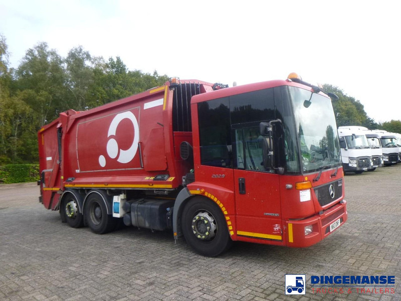 Mercedes-Benz Mercedes Econic 2629 6x2 RHD Geesink Norba refuse truck - Refuse truck: picture 2 Mercedes-Benz Mercedes Econic 2629 6x2 RHD Geesink Norba refuse truck - Refuse truck: picture 2