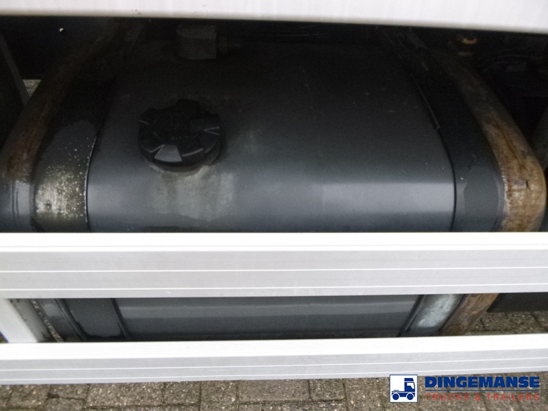 Refrigerated truck Renault D18 Wide 4x2 RHD Thermoking T800 R frigo: picture 9