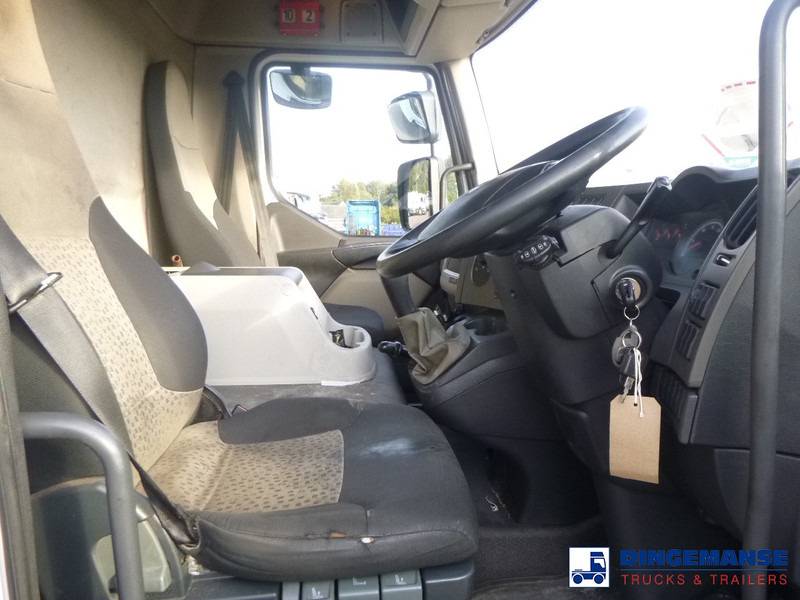 Refrigerated truck Renault Midlum 190 dxi 4x2 RHD frigo box 20 m3: picture 16