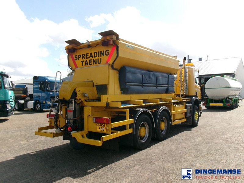 Scania P114-340 CB 6X6 RHD gritter / snow plough - Snow removal vehicle: picture 3 Scania P114-340 CB 6X6 RHD gritter / snow plough - Snow removal vehicle: picture 3