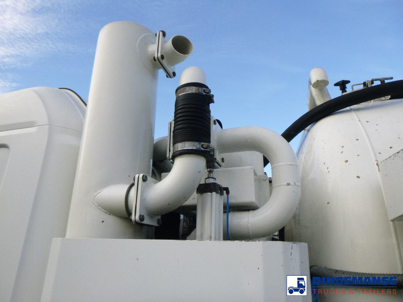 Leasing of Scania P124-420 6x2 vacuum tank 10.5 m3 Scania P124-420 6x2 vacuum tank 10.5 m3: picture 10 Leasing of Scania P124-420 6x2 vacuum tank 10.5 m3 Scania P124-420 6x2 vacuum tank 10.5 m3: picture 10