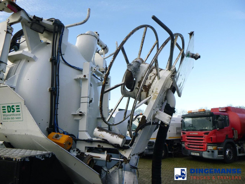 Leasing of Scania P124-420 6x2 vacuum tank 10.5 m3 Scania P124-420 6x2 vacuum tank 10.5 m3: picture 7 Leasing of Scania P124-420 6x2 vacuum tank 10.5 m3 Scania P124-420 6x2 vacuum tank 10.5 m3: picture 7