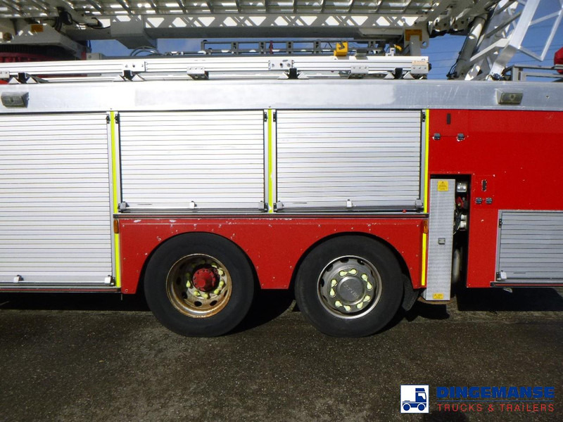 Scania P310 6x2 RHD fire truck + pump, ladder & manlift - Fire engine: picture 5 Scania P310 6x2 RHD fire truck + pump, ladder & manlift - Fire engine: picture 5