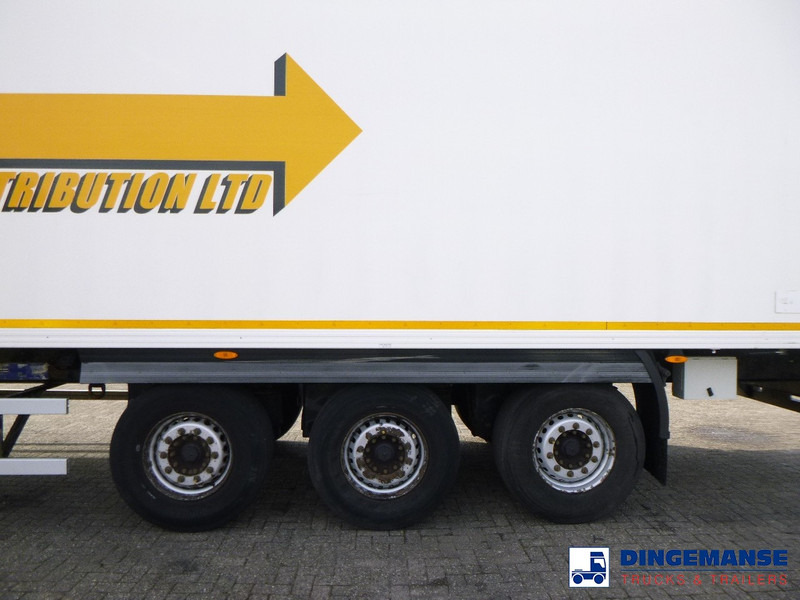 Gray Adams Frigo trailer + Carrier Vector 1850 MT - Tractor unit: picture 5 Gray Adams Frigo trailer + Carrier Vector 1850 MT - Tractor unit: picture 5