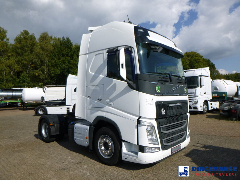 Volvo FH 420 4X2 Euro 6 + ADR - Tractor unit: picture 2 Volvo FH 420 4X2 Euro 6 + ADR - Tractor unit: picture 2