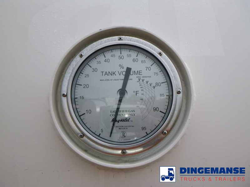 Tanker truck Volvo FL 260 4x2 gas tank 13.9 m3: picture 17 Tanker truck Volvo FL 260 4x2 gas tank 13.9 m3: picture 17