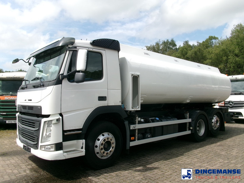 Volvo FM 380 6X2 fuel tank 20.6 m3 / 4 comp - Tanker truck: picture 1 Volvo FM 380 6X2 fuel tank 20.6 m3 / 4 comp - Tanker truck: picture 1