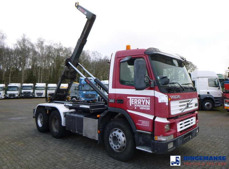 Volvo FM12 380 6x4 Euro 2 Hiab Multilift container hook 21 t - Hook lift truck: picture 2 Volvo FM12 380 6x4 Euro 2 Hiab Multilift container hook 21 t - Hook lift truck: picture 2