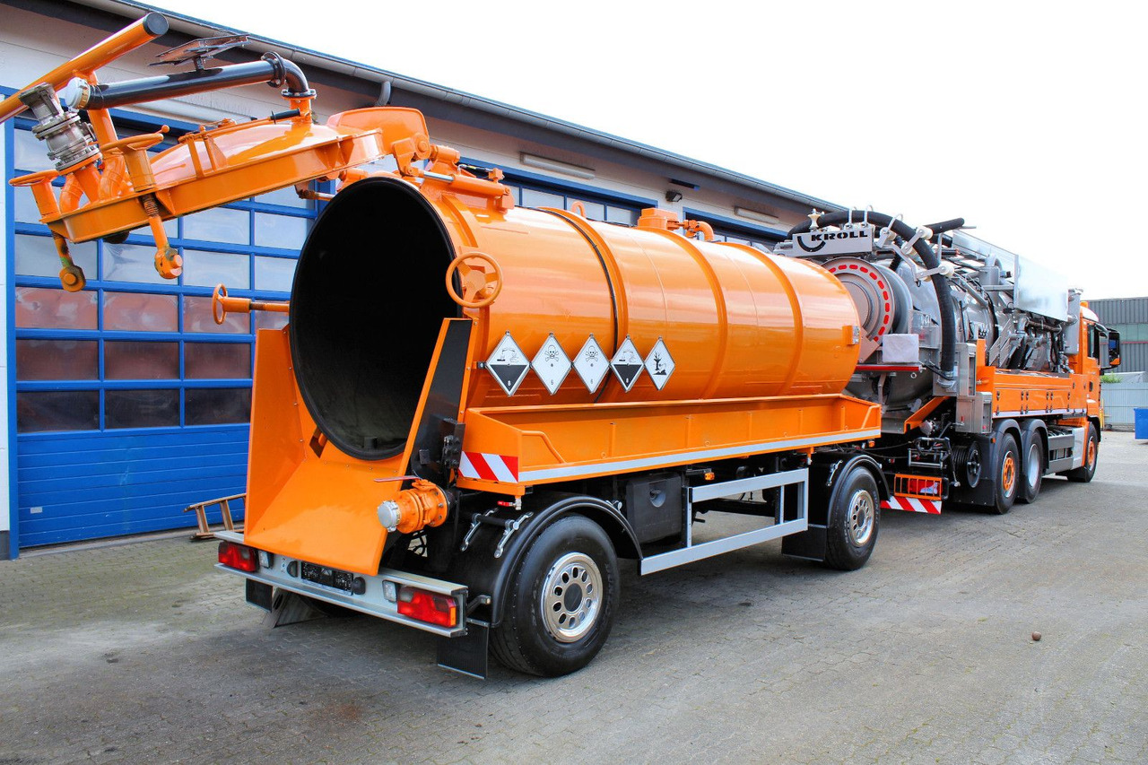 Kutschke / Kroll 10m³ Saug u.Druck ADR INOX - Tanker trailer: picture 1 Kutschke / Kroll 10m³ Saug u.Druck ADR INOX - Tanker trailer: picture 1