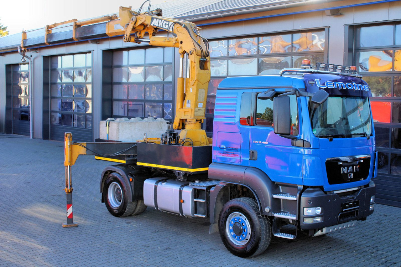 MAN TGS 18.480 4x4 BLS SZM+Pritsche MKG HLK 340 Kran - Dropside/ Flatbed truck, Crane truck: picture 1 MAN TGS 18.480 4x4 BLS SZM+Pritsche MKG HLK 340 Kran - Dropside/ Flatbed truck, Crane truck: picture 1