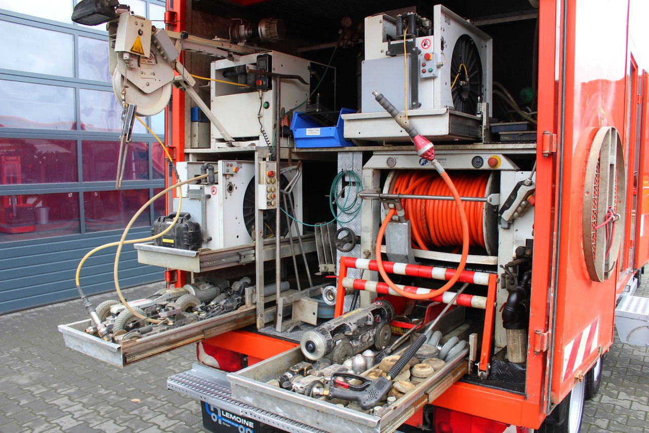 Vacuum truck Mercedes-Benz Sprinter 719 V6 CDI 2m³HD-Spül+IBAK TV-Kanal 3D: picture 8