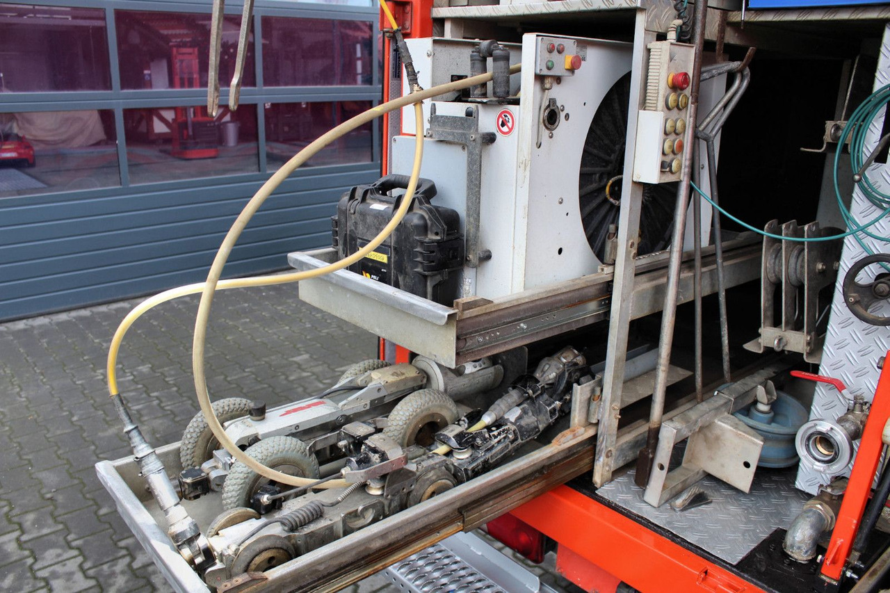 Vacuum truck Mercedes-Benz Sprinter 719 V6 CDI 2m³HD-Spül+IBAK TV-Kanal 3D: picture 12