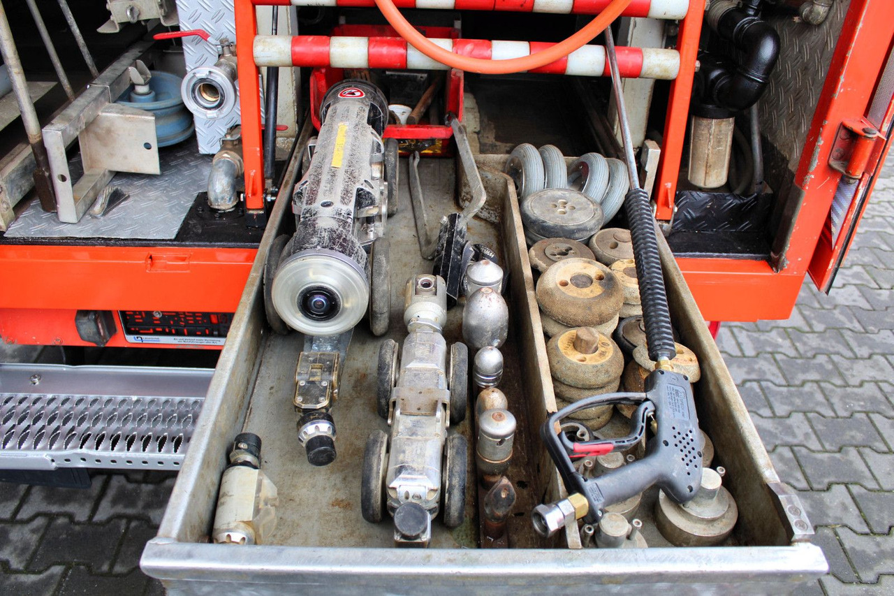 Vacuum truck Mercedes-Benz Sprinter 719 V6 CDI 2m³HD-Spül+IBAK TV-Kanal 3D: picture 13