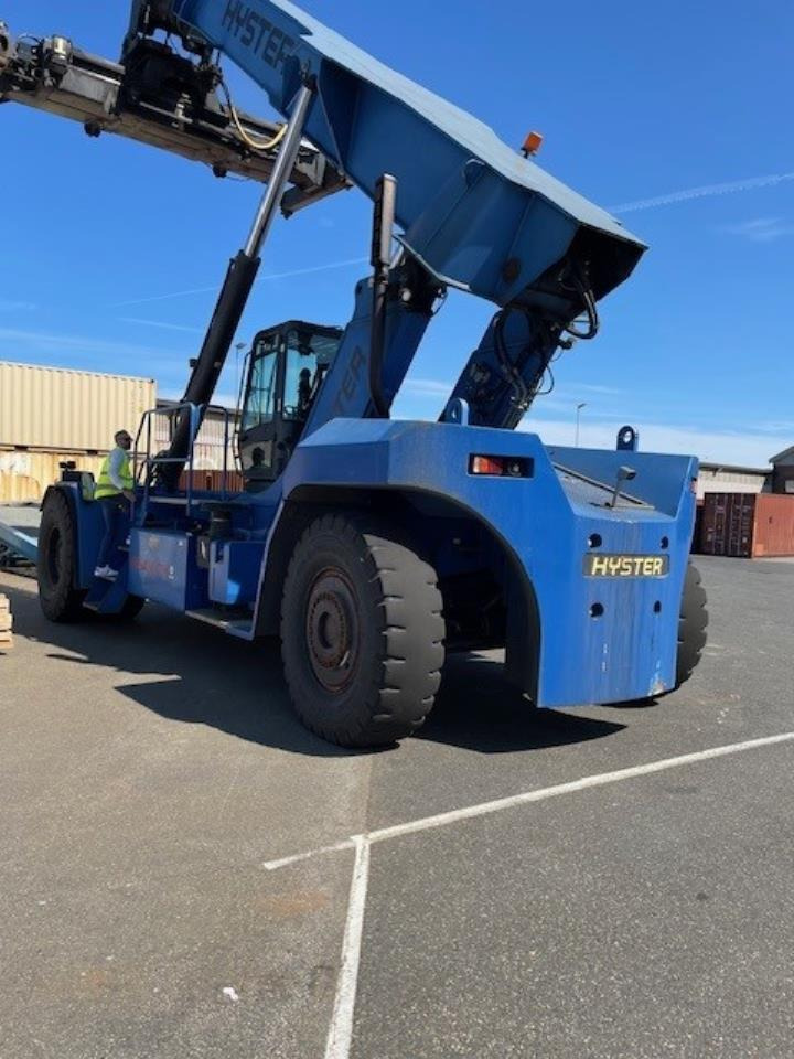 Hyster RS46-41L CH - Reach stacker: picture 1 Hyster RS46-41L CH - Reach stacker: picture 1