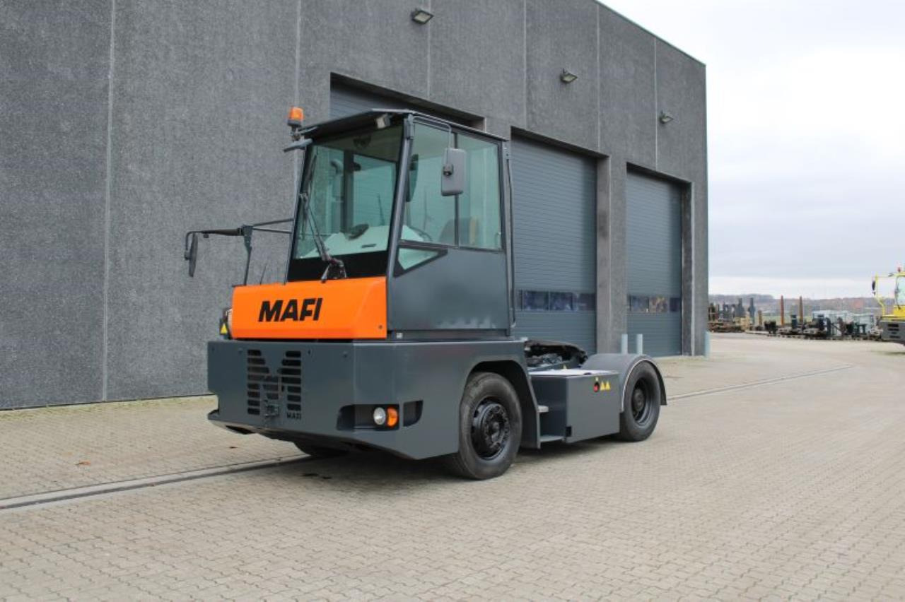 Mafi MT25 - Terminal tractor: picture 2 Mafi MT25 - Terminal tractor: picture 2