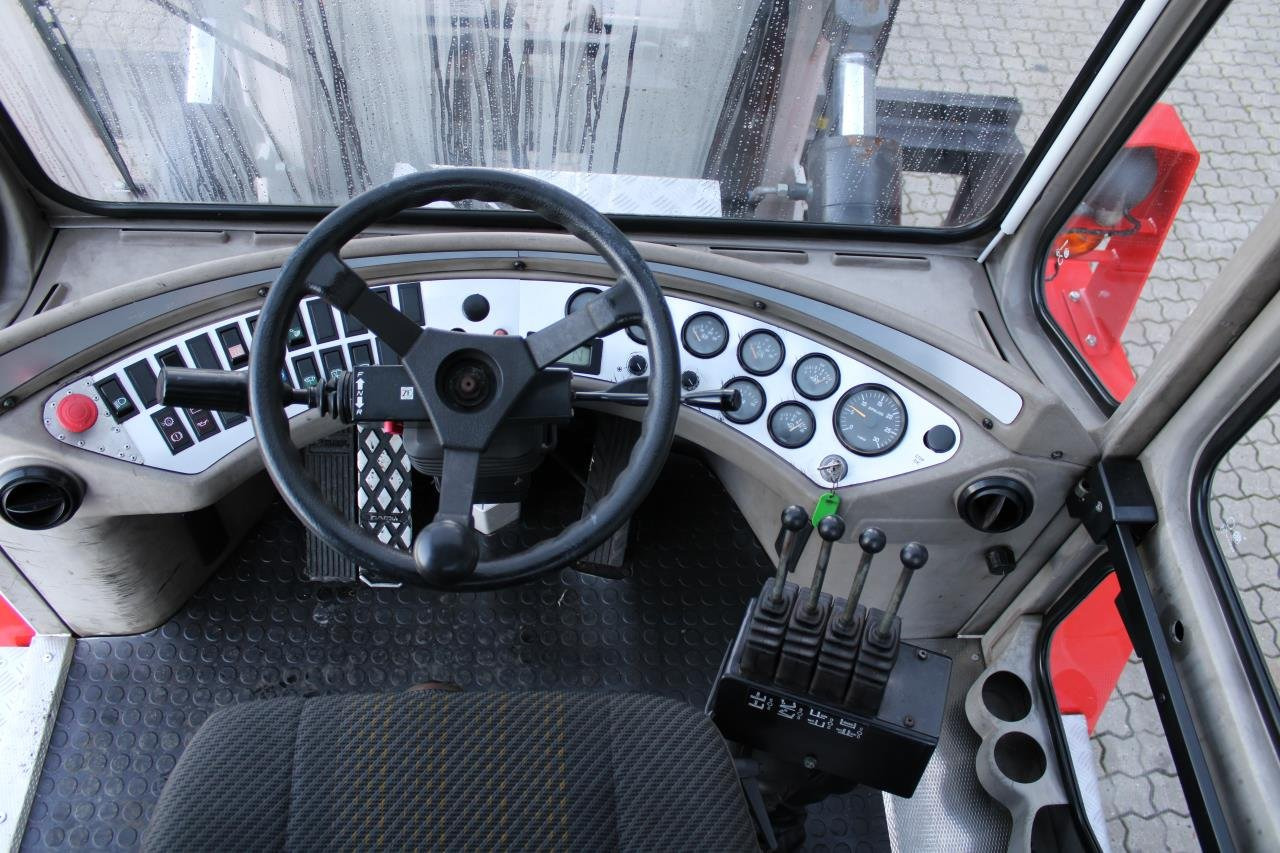 SveTruck 16120-38 - Diesel forklift: picture 4 SveTruck 16120-38 - Diesel forklift: picture 4