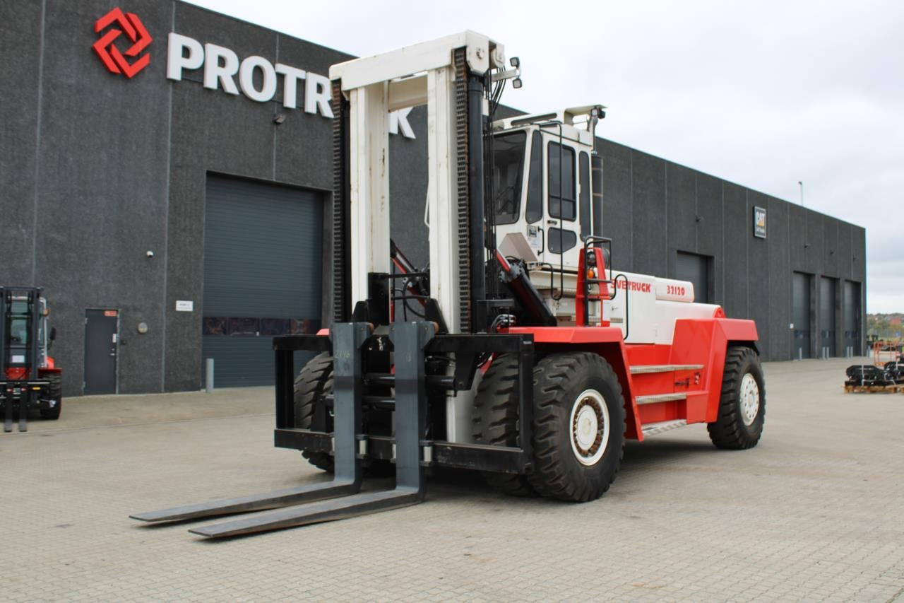 SveTruck 32120-50 - Diesel forklift: picture 2 SveTruck 32120-50 - Diesel forklift: picture 2