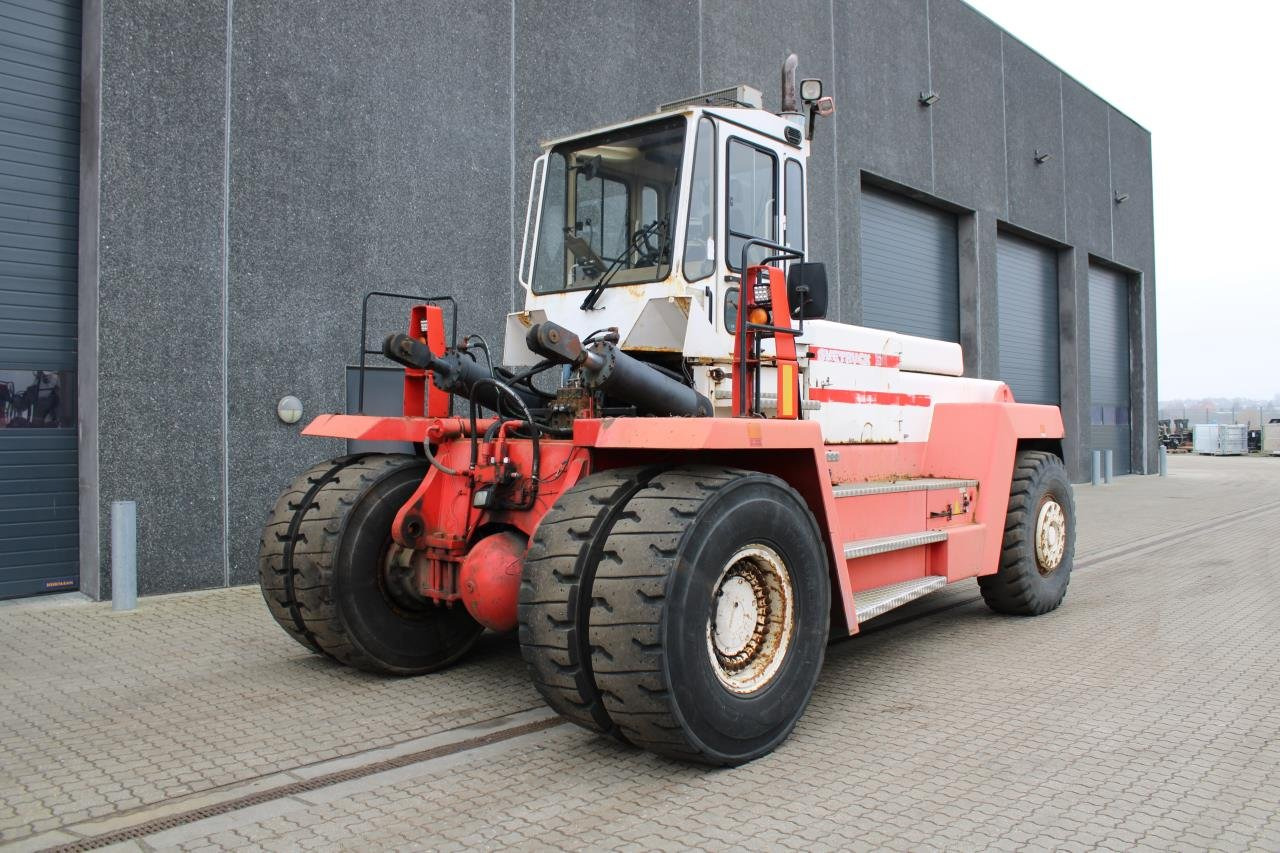 SveTruck 35120-50 - Diesel forklift: picture 2 SveTruck 35120-50 - Diesel forklift: picture 2